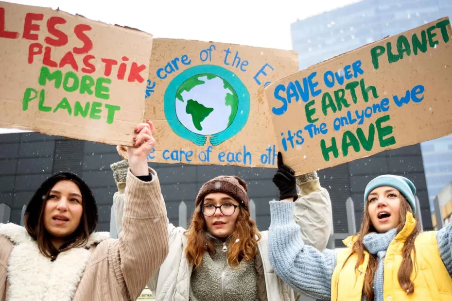 Unveiling the Spiral of Silence in the Global Climate Strike