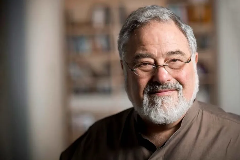 George Lakoff | A Pioneer in Cognitive Linguistics & Framing